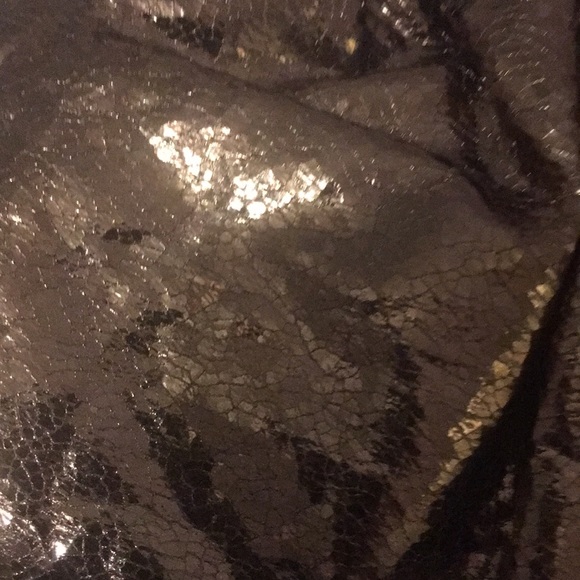 Gold Clutch - Picture 2 of 4